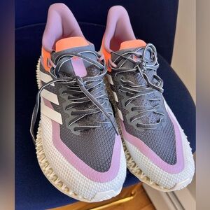 Adidas sneakers women’s